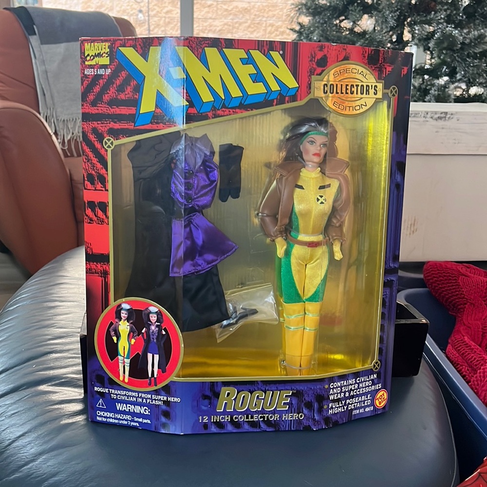 X men special collectors edition Rogue 12 inch collector hero